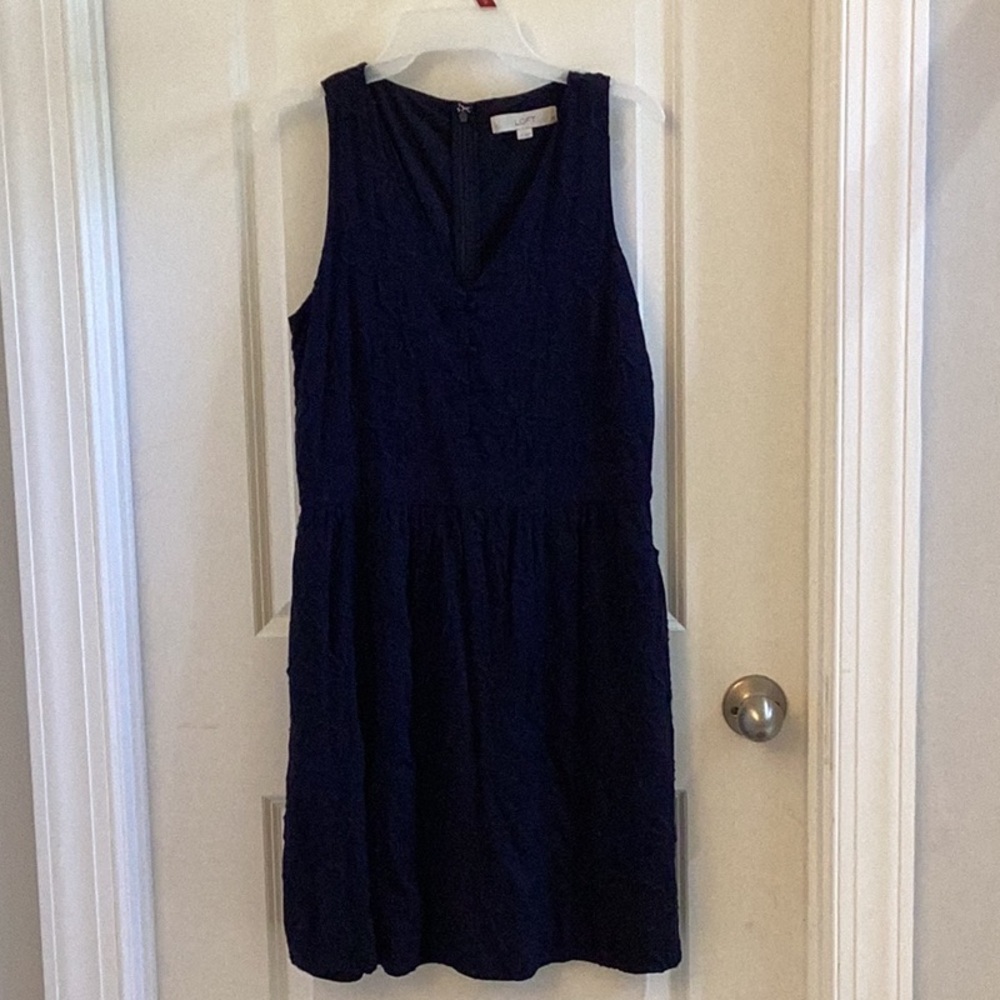 LOFT size 4 navy embroidered dress.  Like new